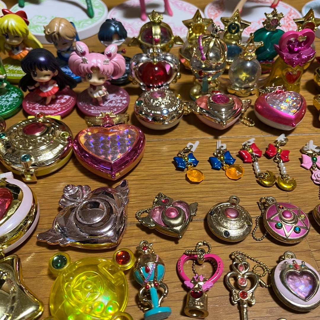 セラムン　フィギュア　ガチャガチャ