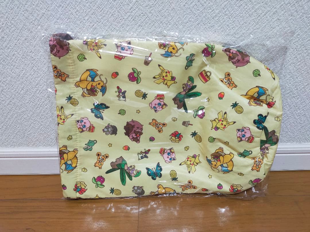 ポケモン　台北限定ぬいぐるみ他