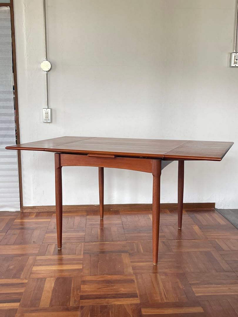 北欧 ヴィンテージ チーク エクステンション ダイニング テーブル