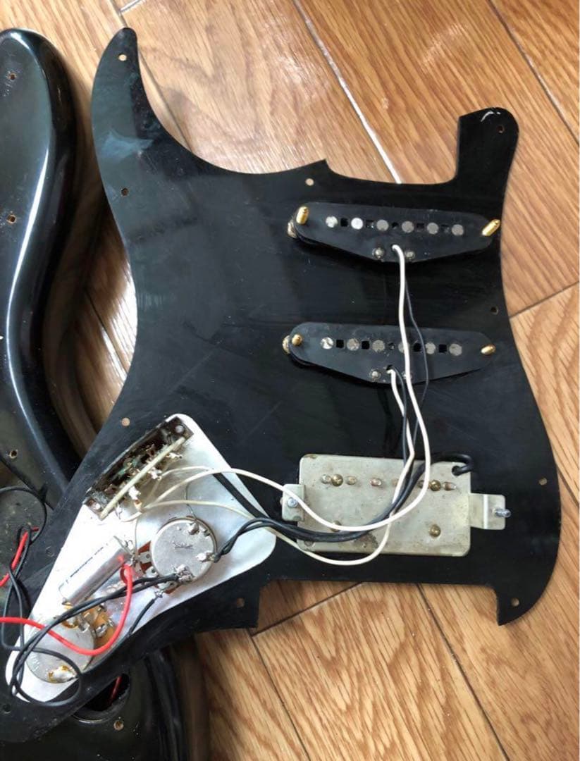 Fender Japan BOXER Series ST-556 ハードケース