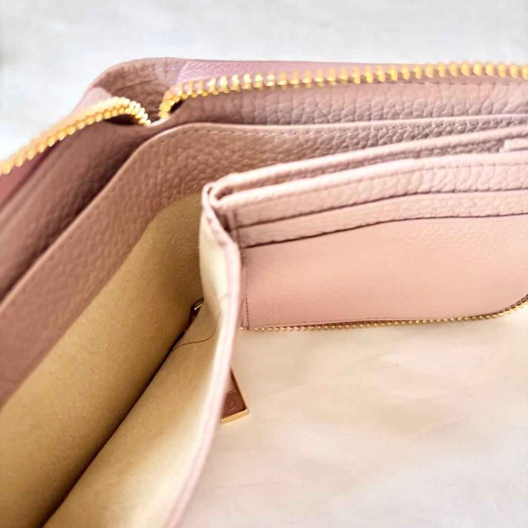 【未使用】　ハースケジュール　チェレット　二つ折りウォレット　財布　コンパクト