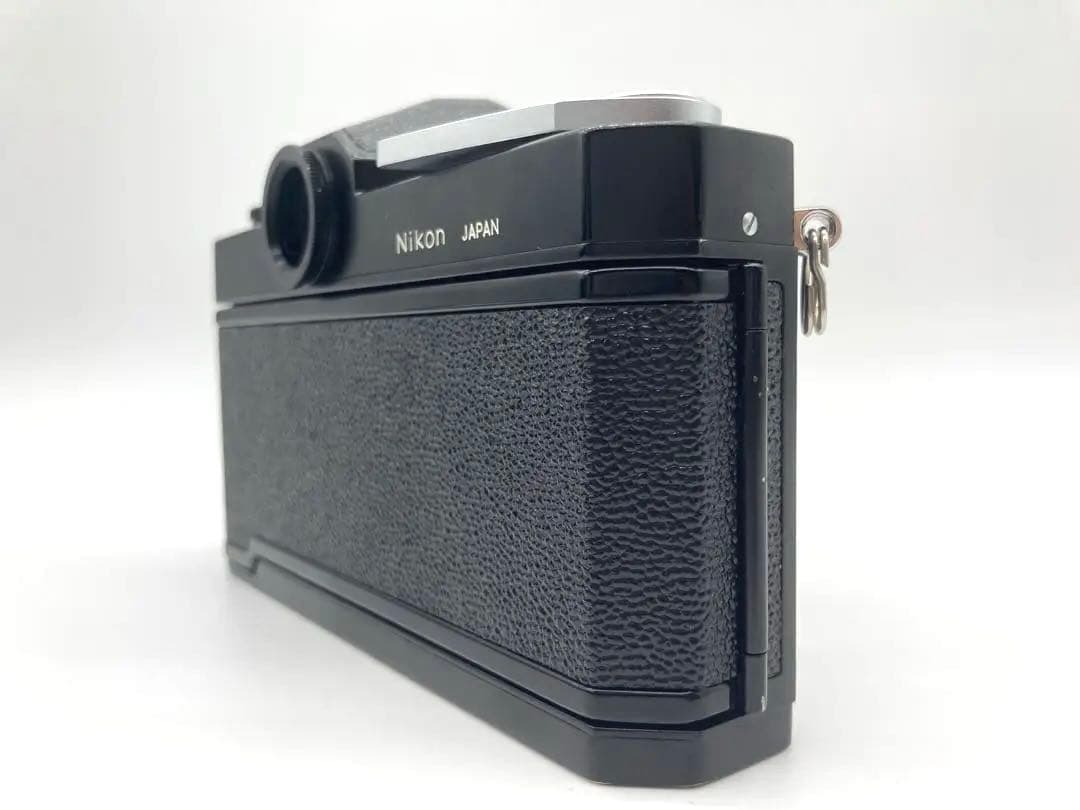 Nikomat FTN フィルム一眼レフカメラ 50mm f/2 レンズ付