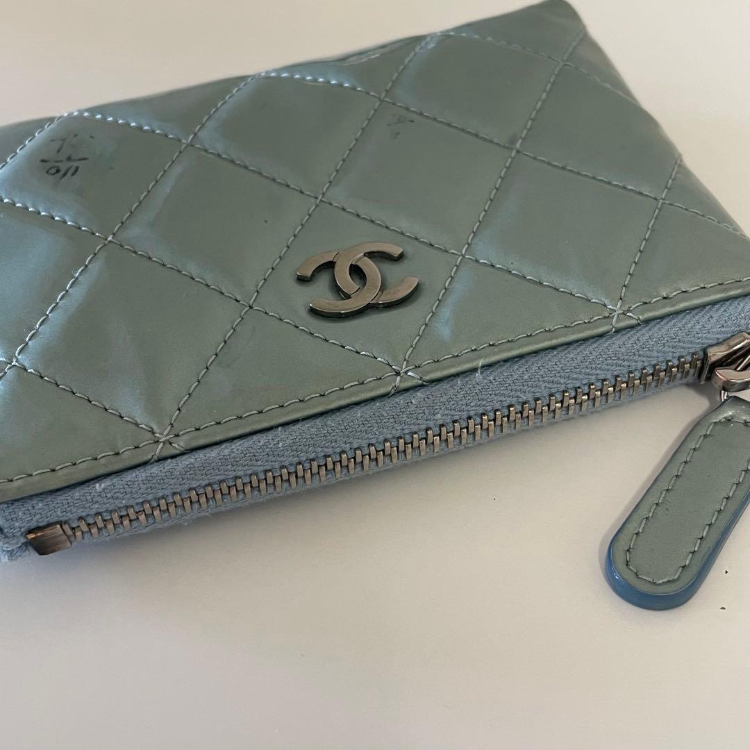 CHANEL シャネル　エナメル　ケース　マトラッセ　ライトブルー