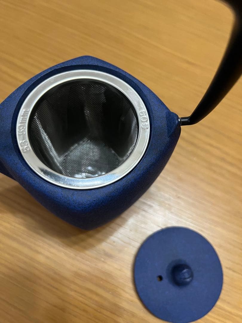 菊地保寿堂　鋳鉄製鉄瓶