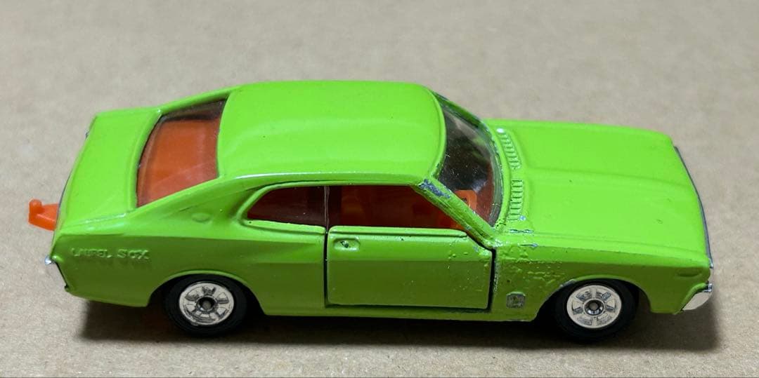 トミカ ニッサン ローレル ヤマハボート 2台セット