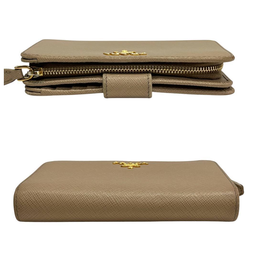 美品 PRADA プラダ 折り財布 サフィアーノレザー 1ML225 ベージュ