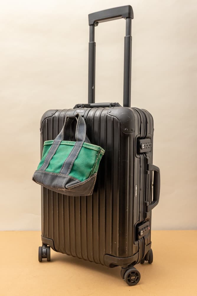 廃盤品　貴重　リモワ トパーズ ステルス 32L 機内持ち込み 4輪アルミボディ