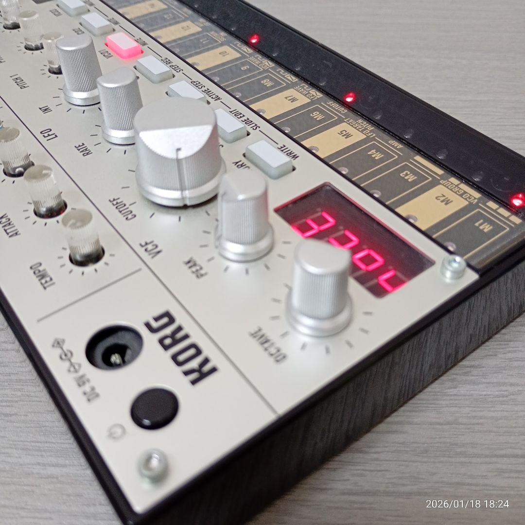 KORG volca bass アナログベースシンセサイザー　コルグ