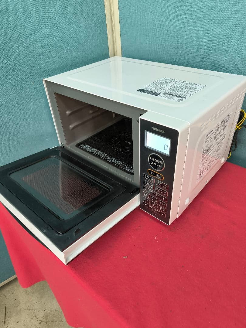 2022年製美品　東芝　オーブンレンジ 18L　 ER-V18-W