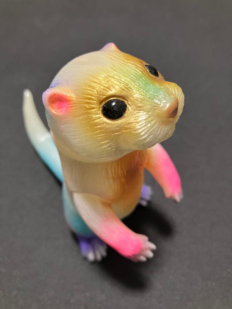 MAXTOY オッタ BLObPUS PAINT 蓄光成型　ソフビ　ブロッパス