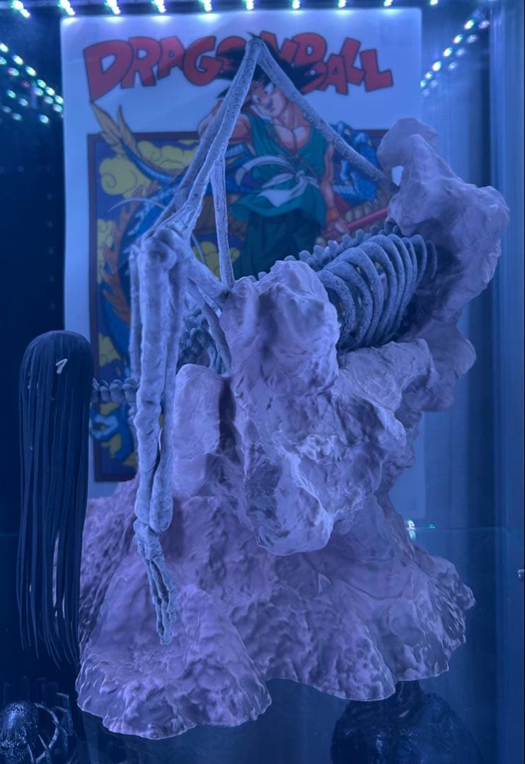 進撃の巨人 一番くじ ラストワン賞 終尾の巨人 MEGAIMPACT フィギュア