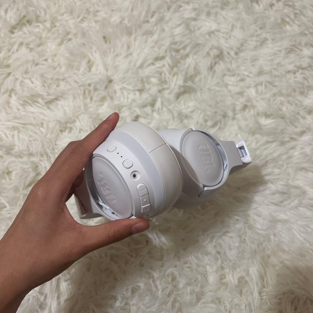 ヘッドホン JBL TUNE 770NC