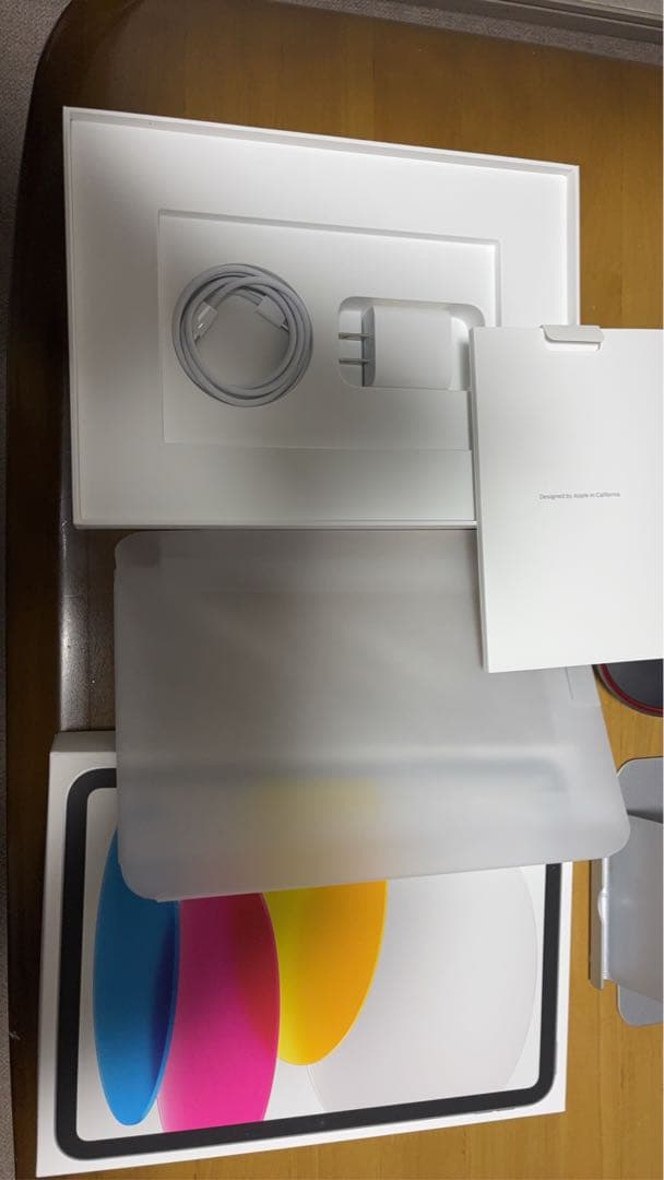 Apple iPad A16 2025春 11世代 WiFiシルバー 128GB