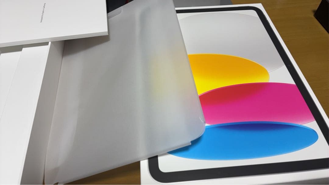 Apple iPad A16 2025春 11世代 WiFiシルバー 128GB