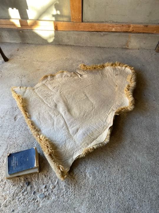 ビンテージ  ムートンラグ