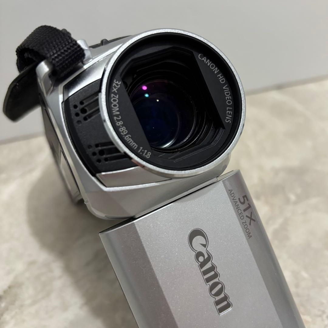 Canon HF R31ビデオカメラ バッテリー付き シルバー キャノン