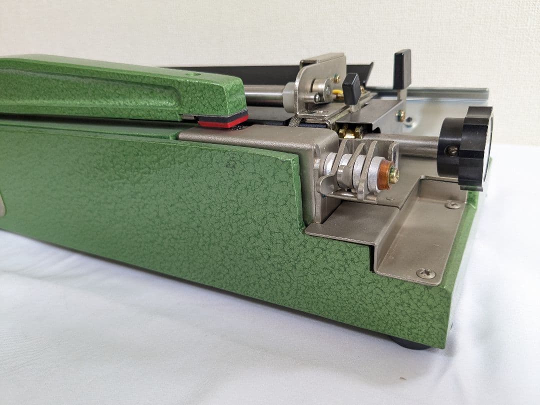 【ジャンク品】 点字タイプライラー APOLLO BRAILLER MARK-Ⅱ