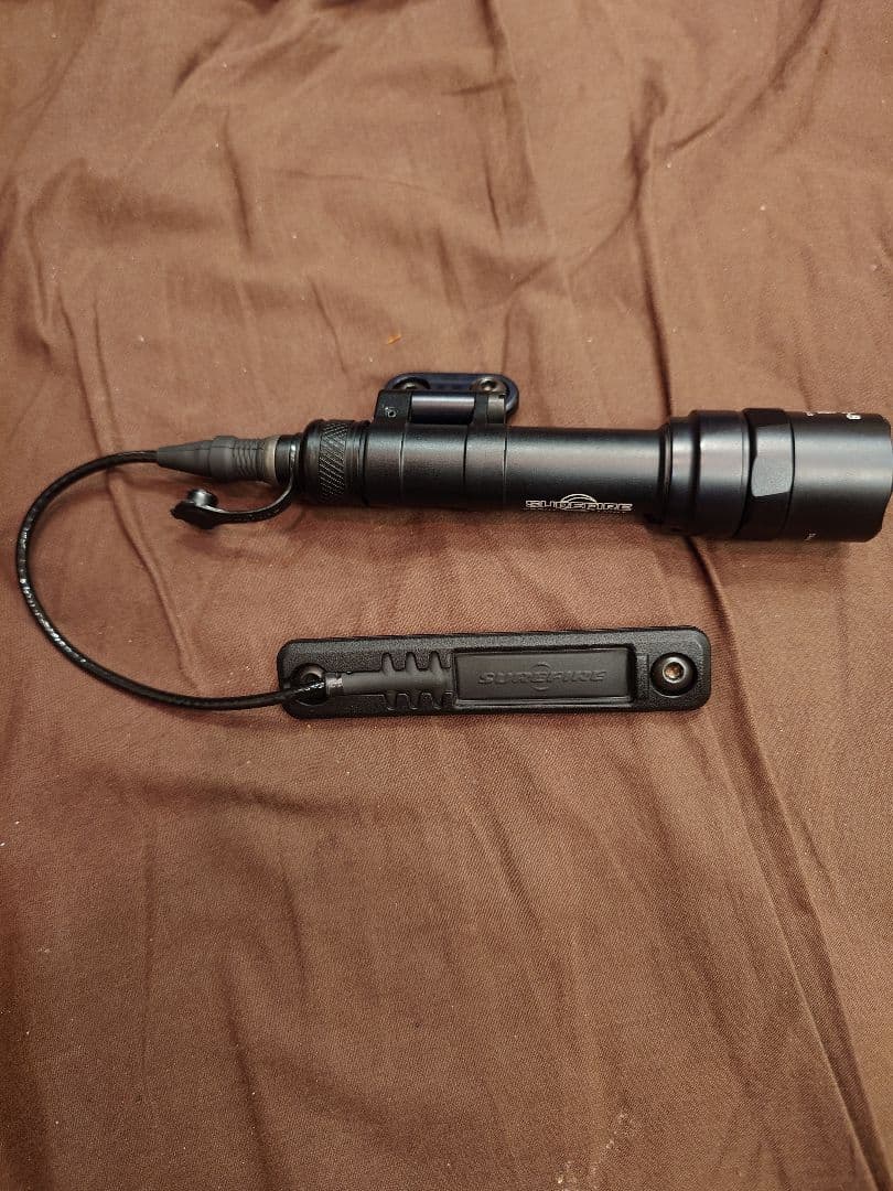 Surefire Scout Light リモートスイッチ Mロック 実物 美品