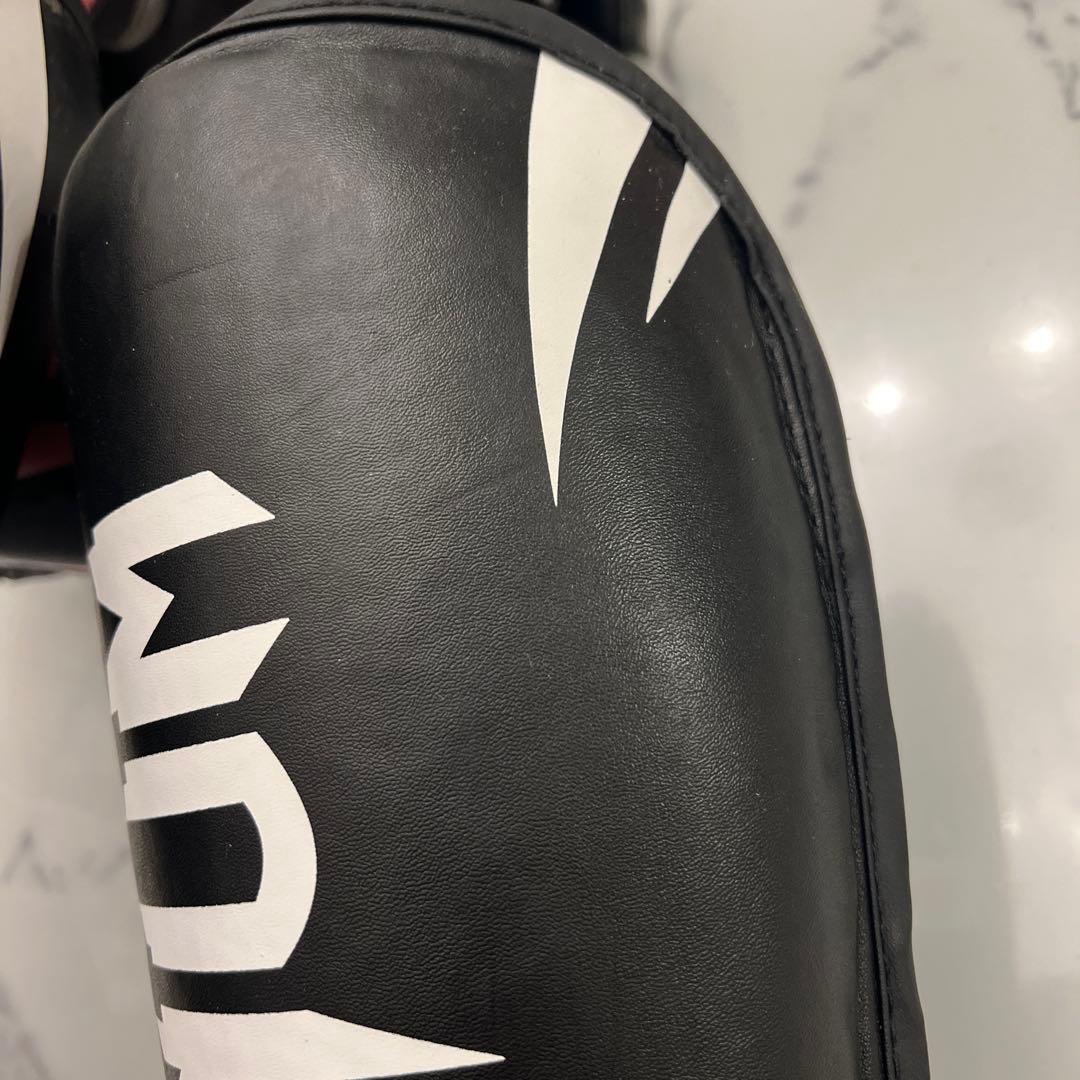 VENUM グローブ ヴェヌム KUANDO レガース