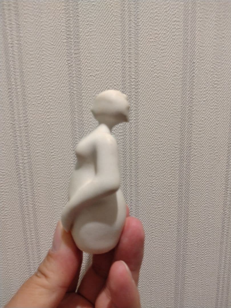 Ayaka Tabala 女性像　オブジェ