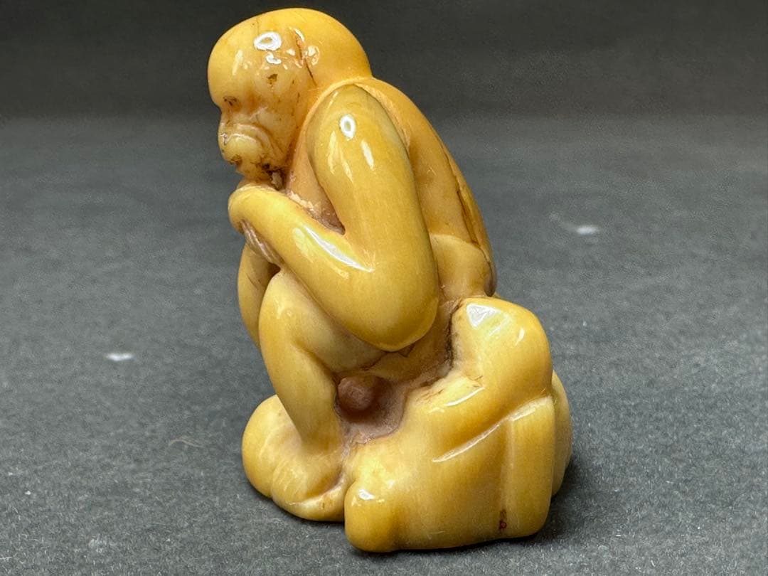 極上　根付　印鑑　天然素材　アンティーク　和彫　置物　骨董　飾り物　古美術品