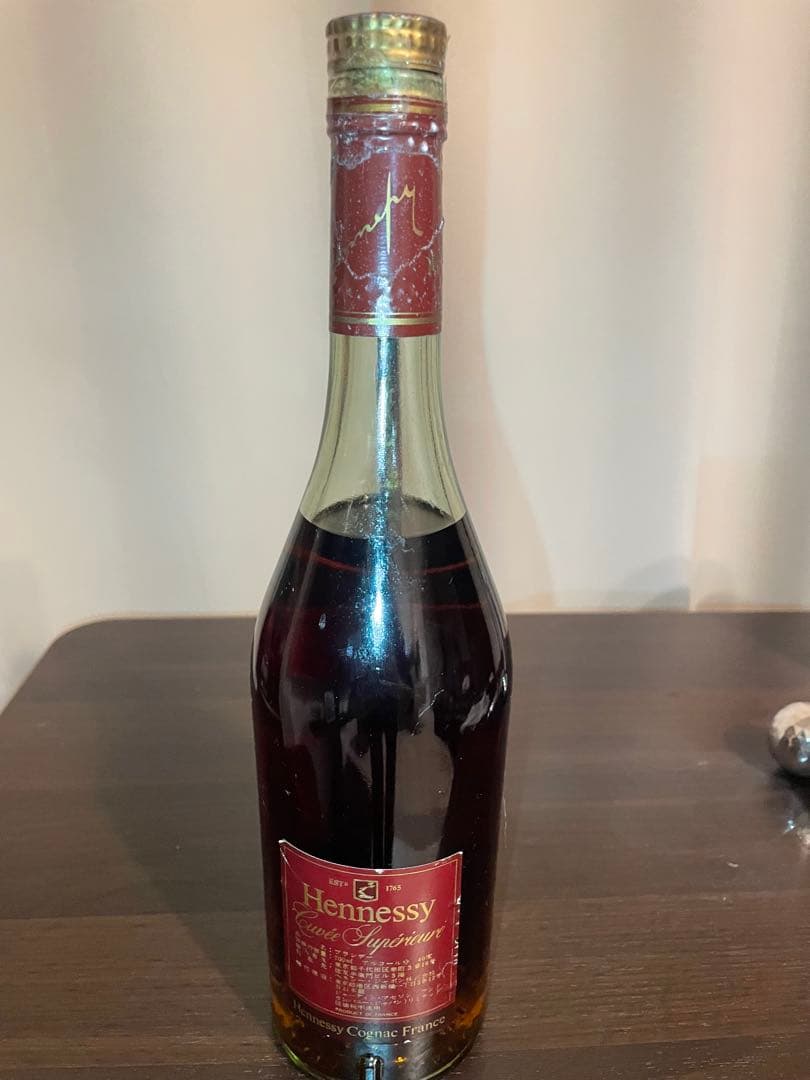 【レトロ：赤ヘネ】ヘネシー キュヴェ スペリオール 初期ボトル 正規品