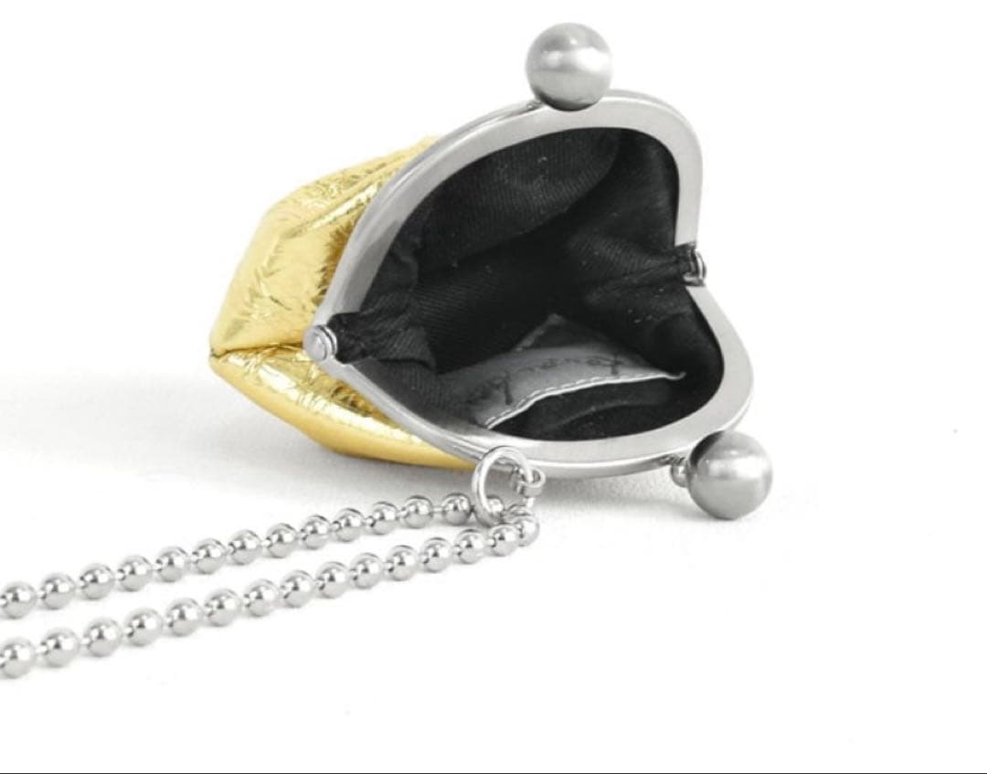 KawaKawa カワカワ 新品未使用✨️小銭入れ・小物入れ✨️限定商品