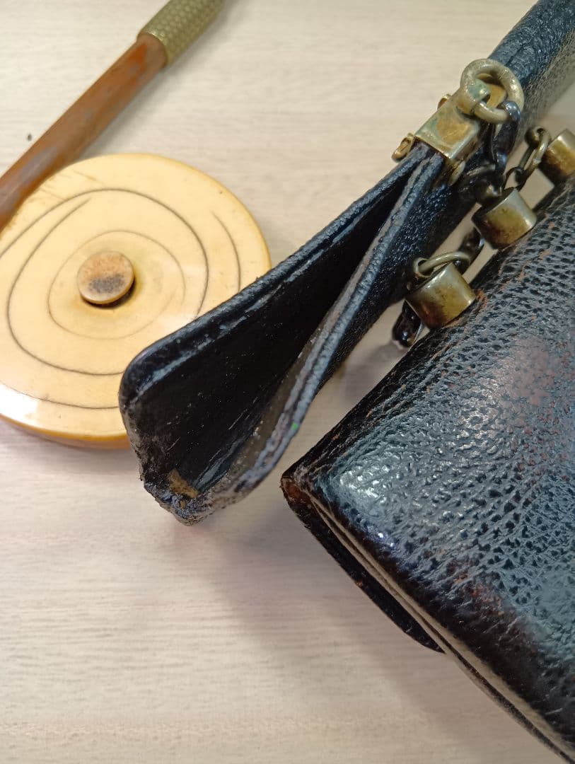 煙草入／猫前金具／美品根付／真鍮煙管