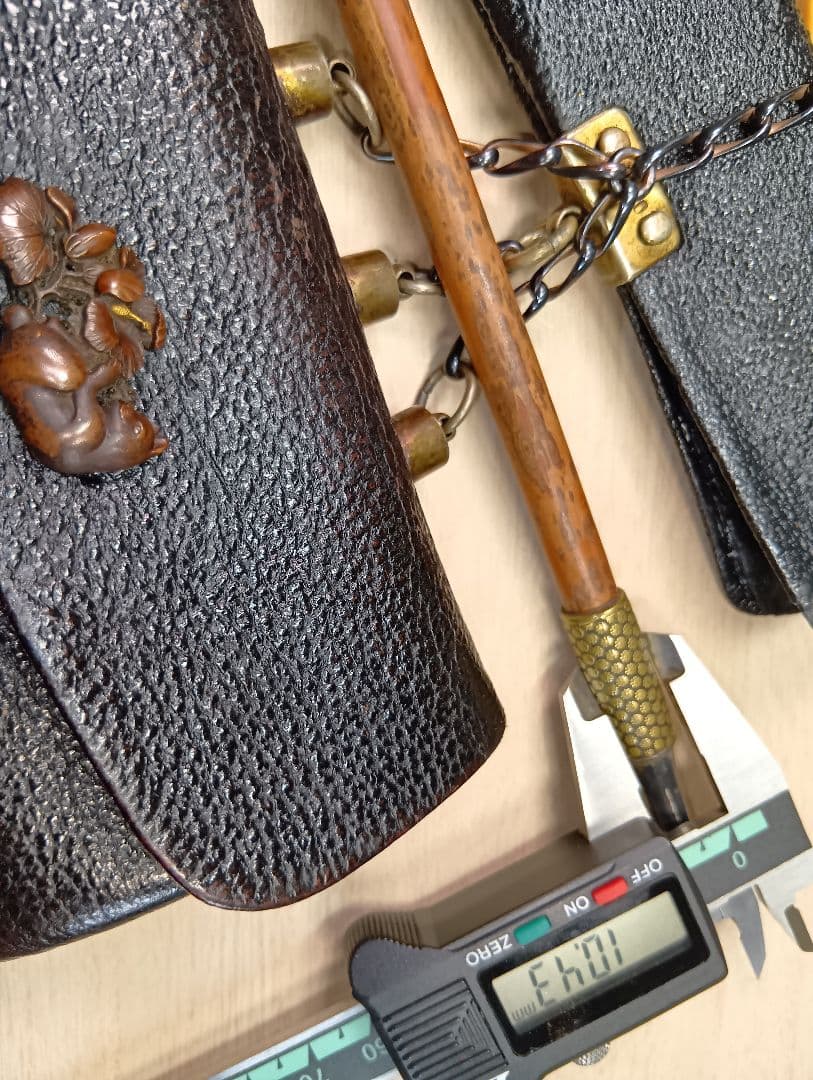 煙草入／猫前金具／美品根付／真鍮煙管