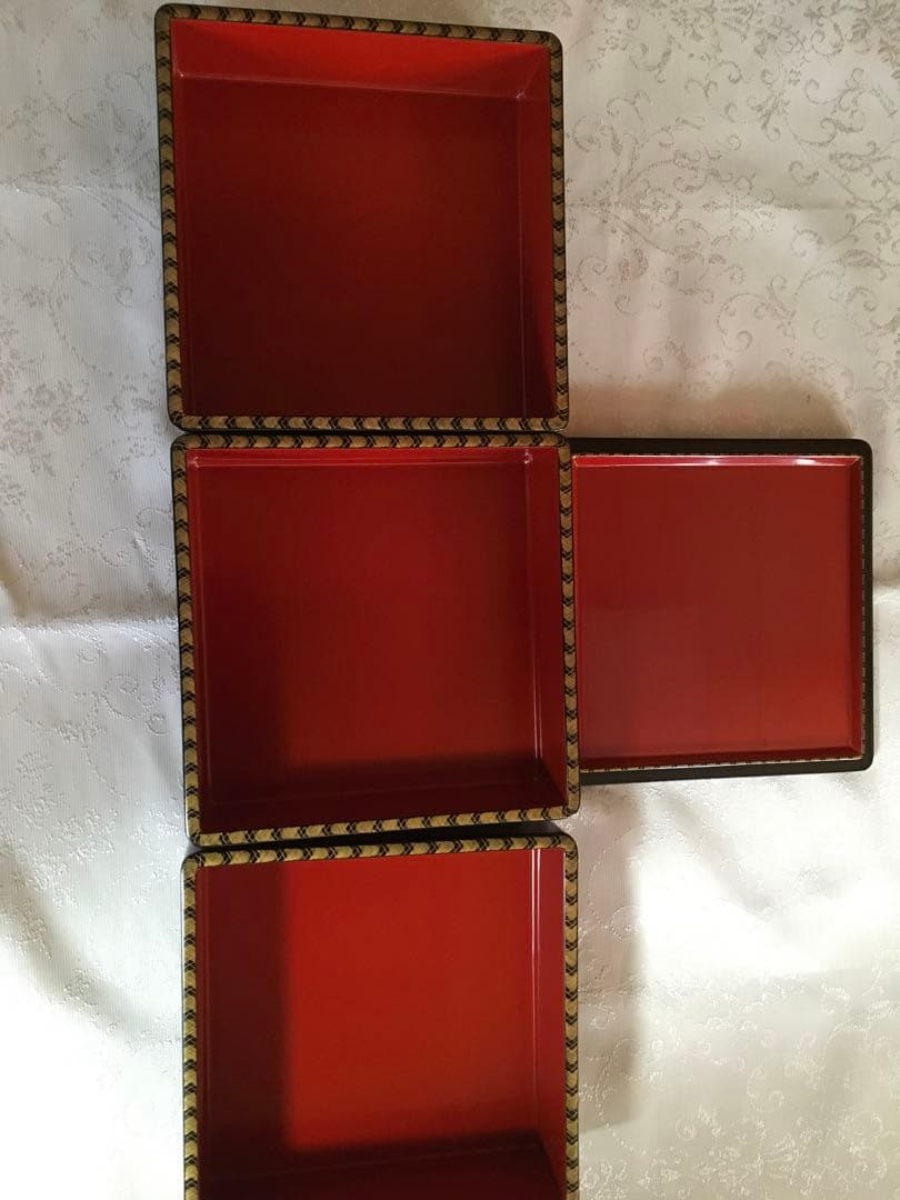 輪島塗　輪島塗の重箱