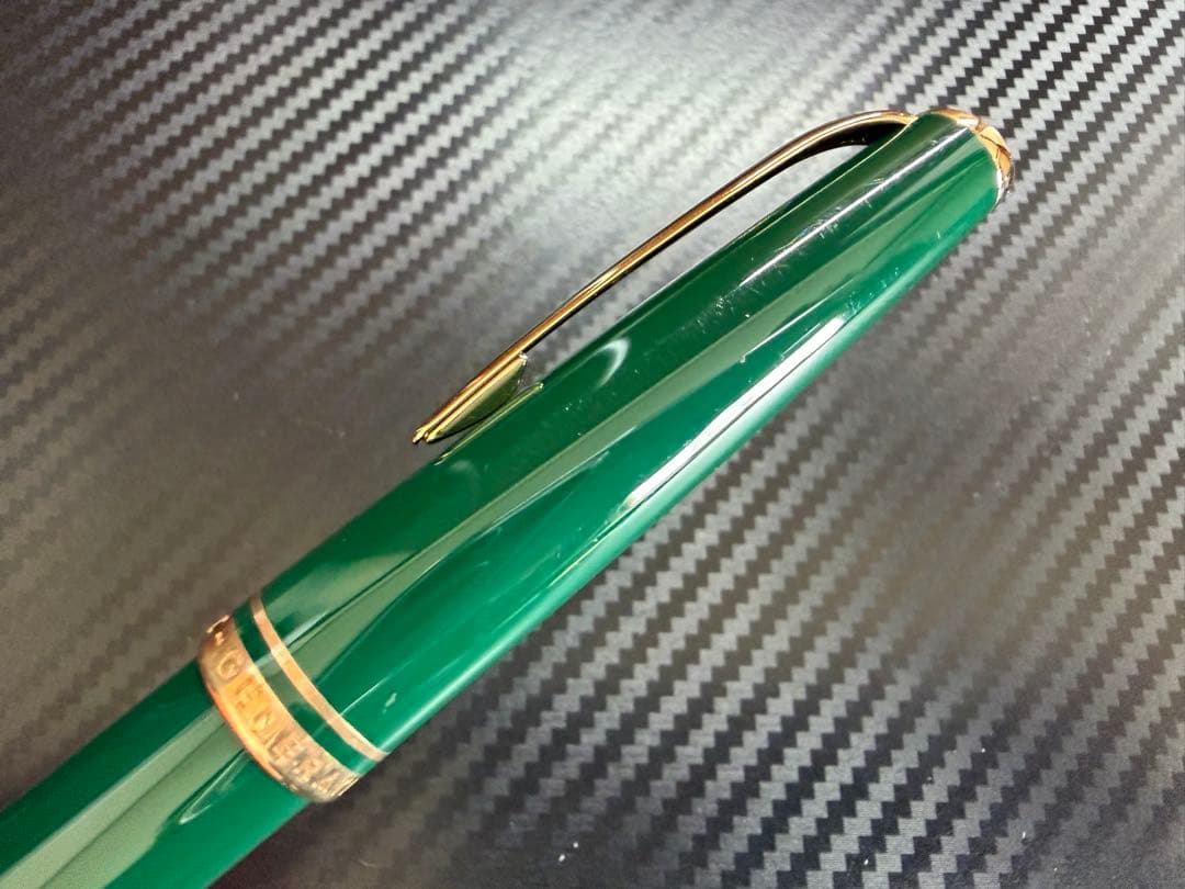 未使用に近い モンブラン ジェネレーション オリーブグリーン M 中字 万年筆
