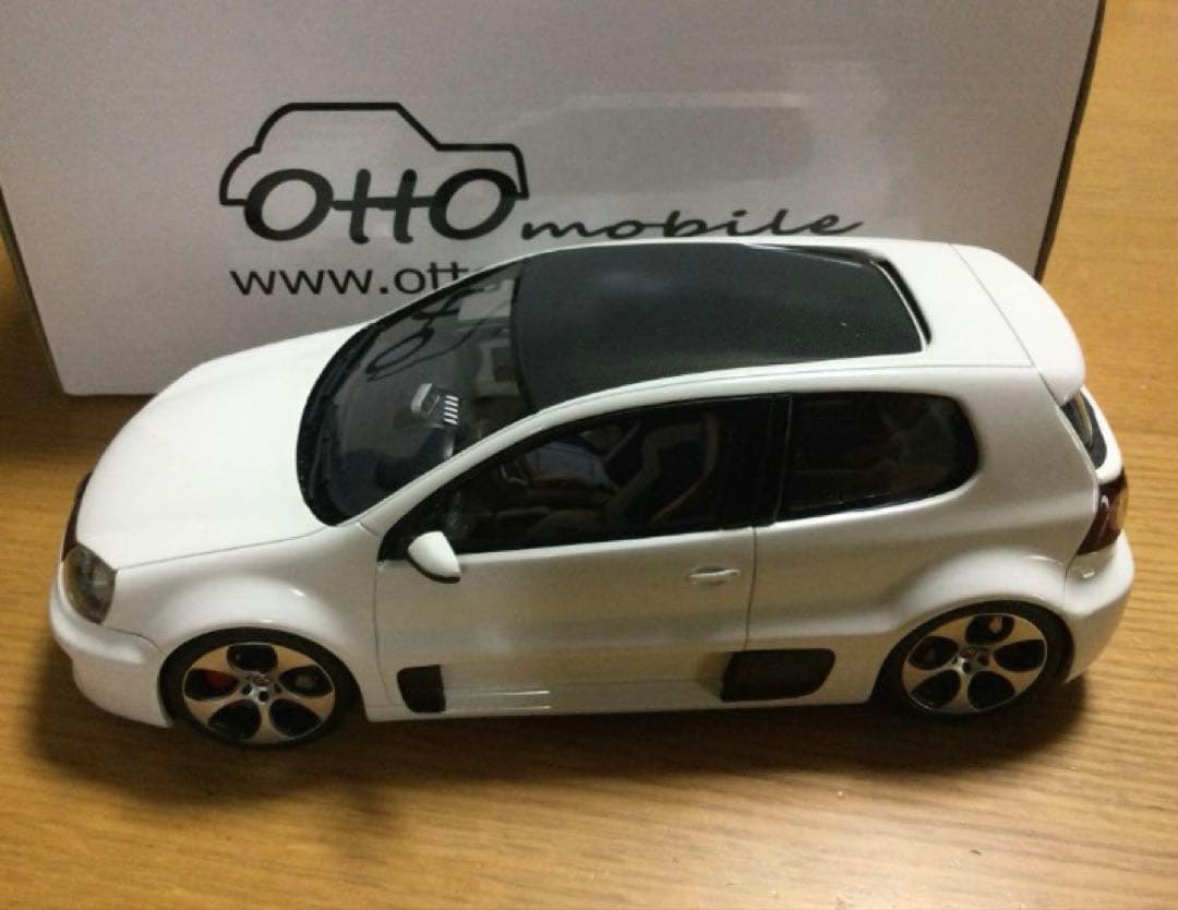 OTTO VW GOLF V GTI W12-650 1/18 新品