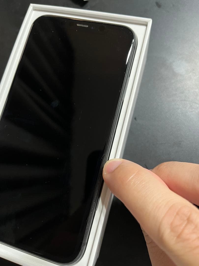 Apple iPhone 11 ブラック 本体　128GB 本体