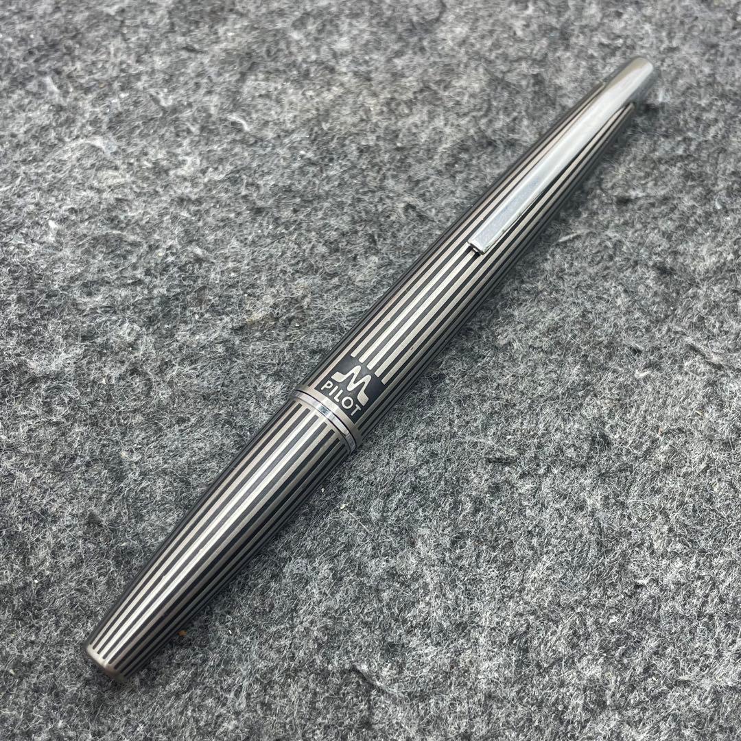 ★PE576□PILOT μ パイロット ミュー ストライプ 箱付き 万年筆