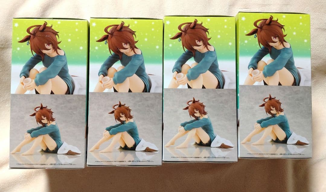 【4個セット】ウマ娘 アグネスタキオン フィギュア Relax time