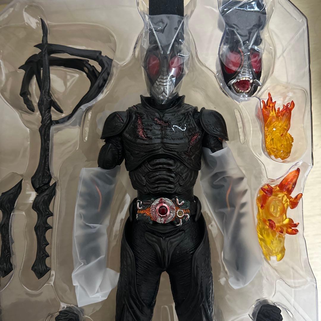 ホットトイズ仮面ライダーBLACK SUN BATTLE DAMAGED ver
