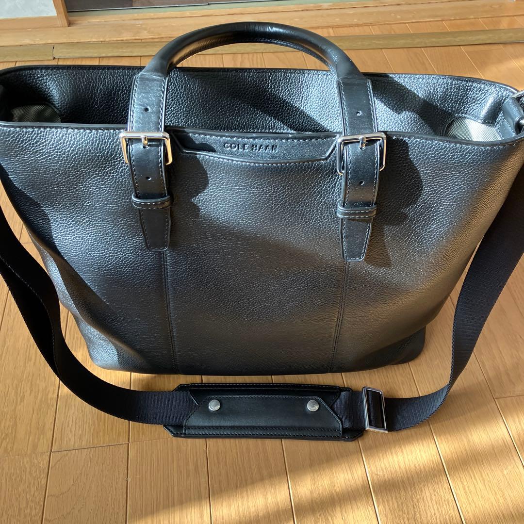 COLE HAAN ブラック ビジネスバッグ