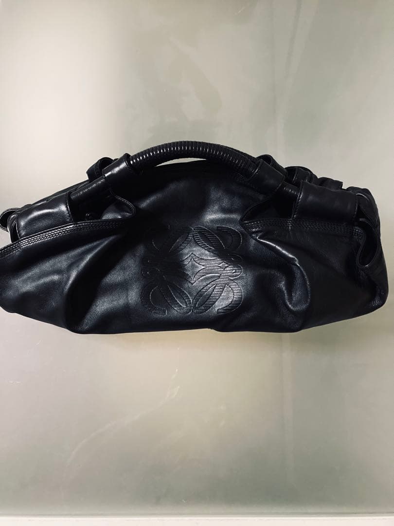 ロエベ　ナッパ　アイレ　バッグ　ブラック