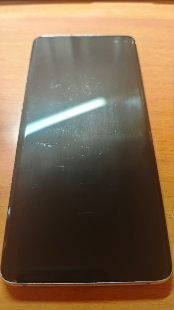 Samsung Galaxy S10+ ホワイト　アメリカ版