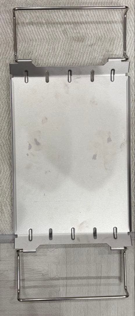 ゼインアーツ　トードテーブル