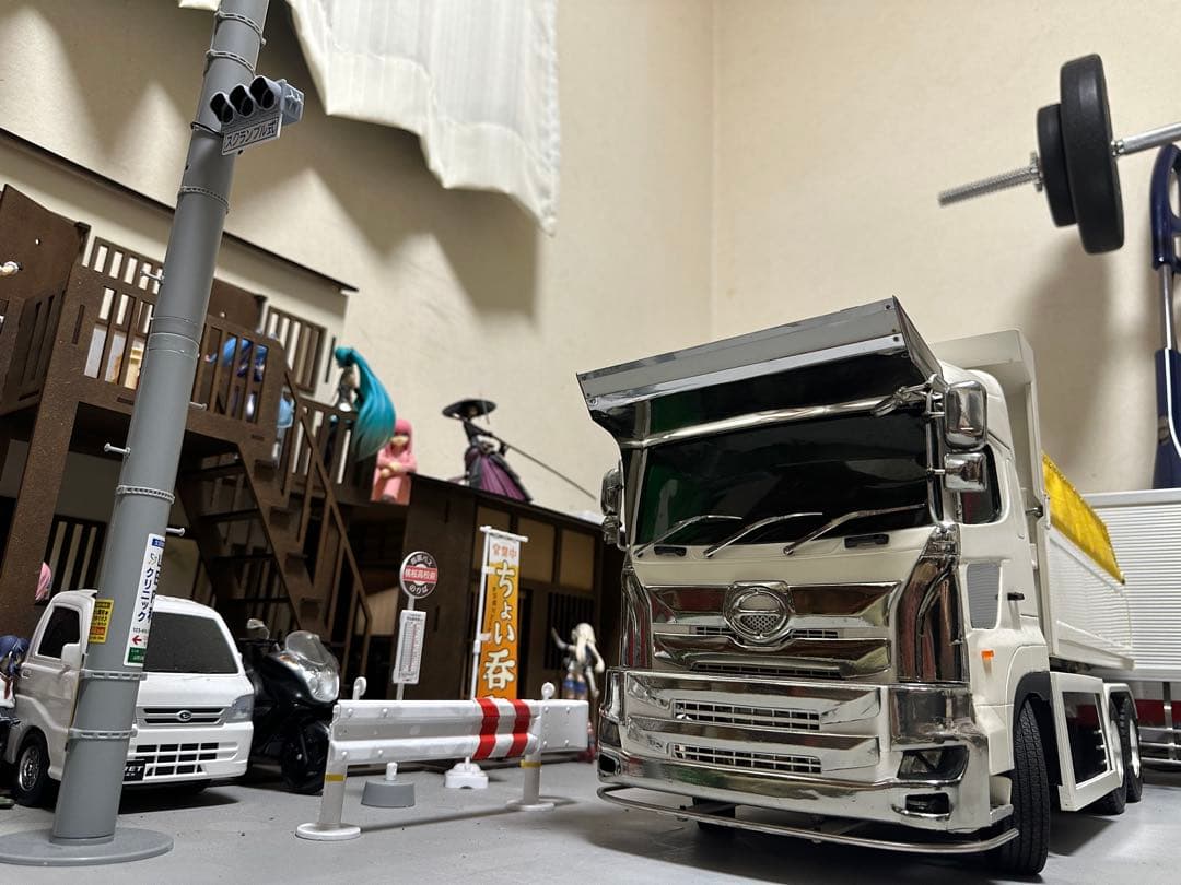 1/14 現行プロフィアダンプ　ギミック多数