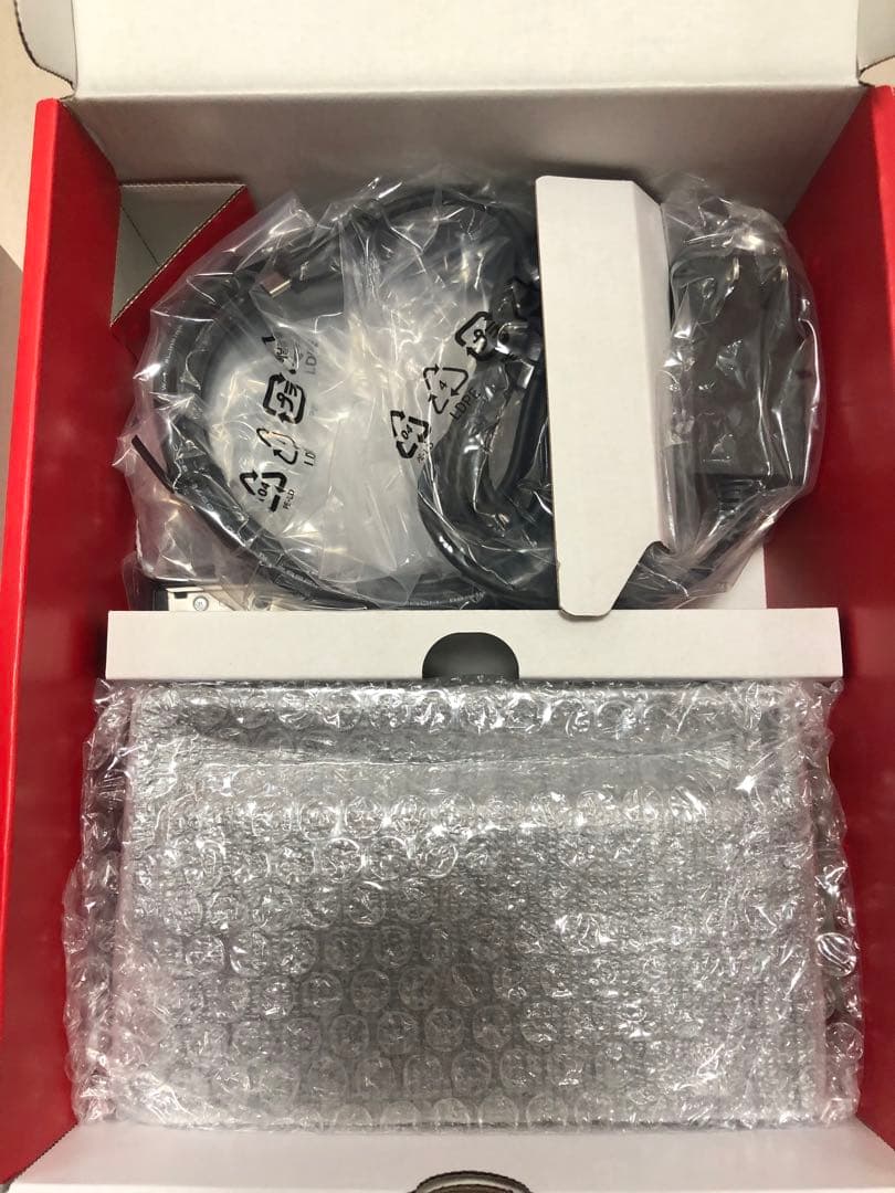 Nintendo Switch 本体美品　ホワイトJoy-Conつき