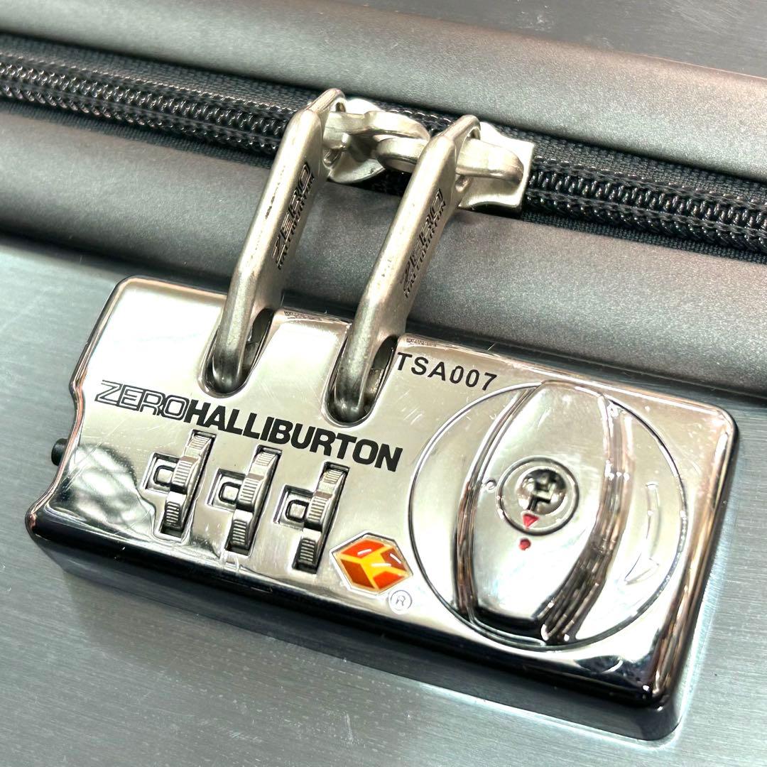 ゼロハリバートン 4輪 キャリーケース グレー系 大容量 傷あり