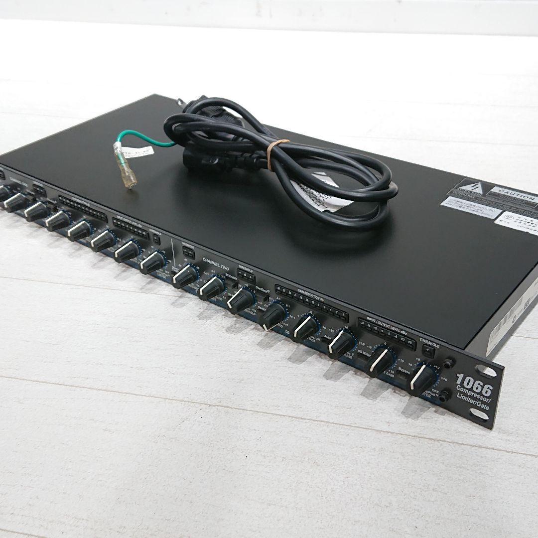 dbx ディービーエックス 1066 コンプレッサー リミッター PA機器 ①