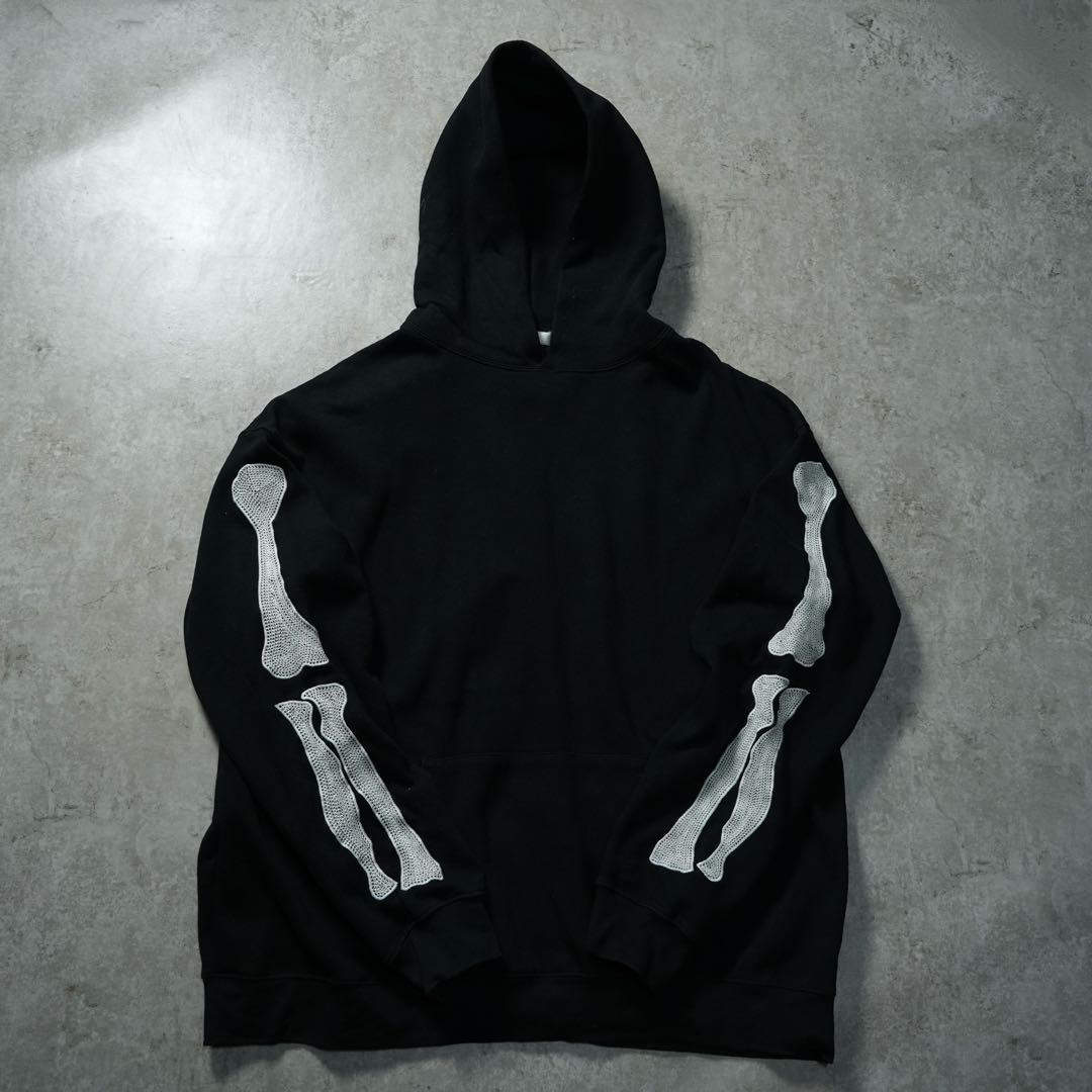ポ*ー様 【激レア】mnml skeleton hoodie bone 刺繍 u