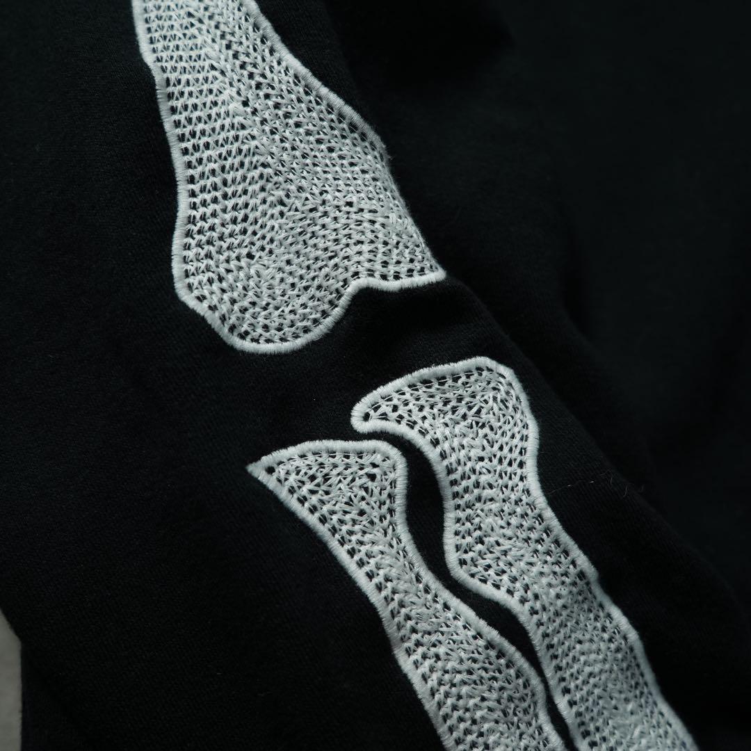 ポ*ー様 【激レア】mnml skeleton hoodie bone 刺繍 u