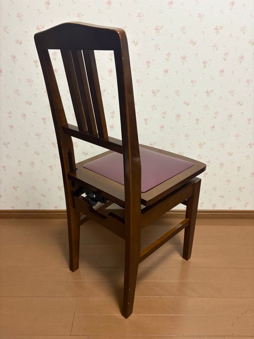 YAMAHA付属　ITO製　トムソン椅子　木目　ウォルナット　茶色