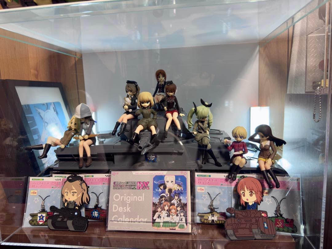 【超プレミア品】ガルパングッズまとめ売りします！