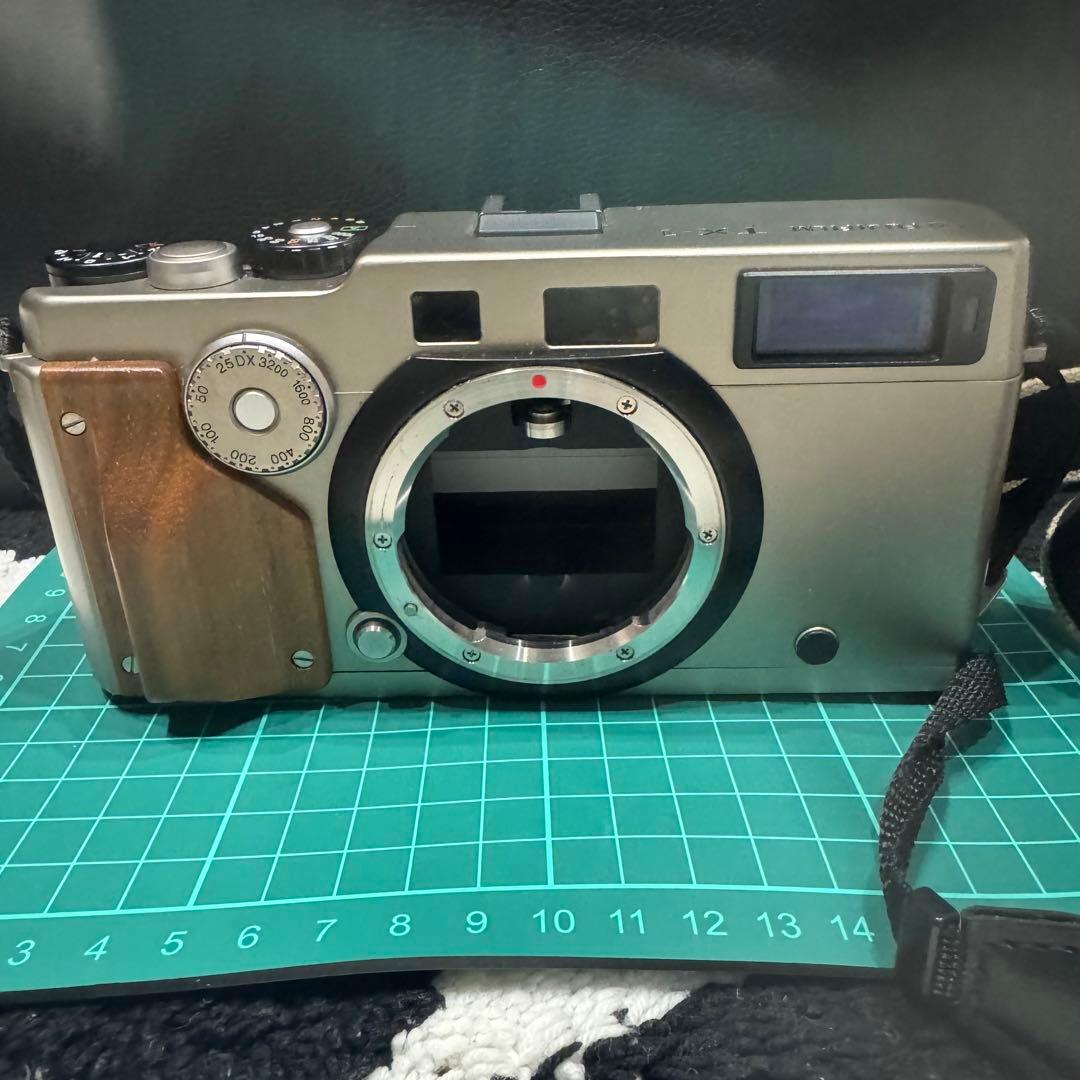 フィルムカメラ fujifilm tx-1