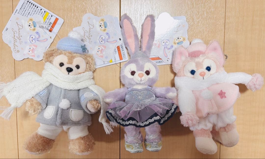 リーナベル　ステラルー　ダッフィー　ぬいぐるみバッジ　ダンシングスノーフレークス